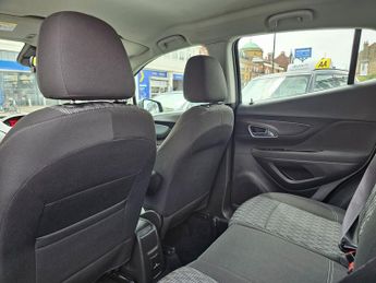 VAUXHALL MOKKA AUTOMATIC 1.4i Turbo Exclusiv SUV 5dr Petrol Auto 2WD Euro 6 (14