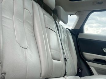 LAND ROVER RANGE ROVER EVOQUE 2.2 SD4 Pure SUV 5dr Diesel Manual 4WD Euro 5 (s/s) (190 ps)