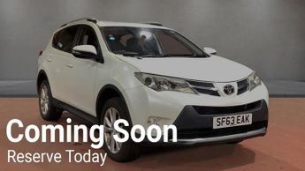 Toyota RAV4 2.2 D-CAT Invincible SUV 5dr Diesel Auto 4WD Euro 5 (150 ps)