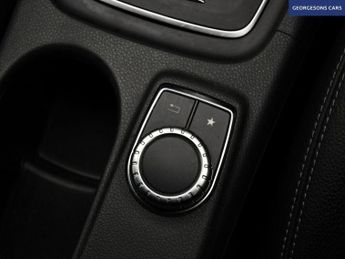 MERCEDES-BENZ GLA CLASS 2.1 GLA200d Sport (Executive) SUV 5dr Diesel 7G-DCT Euro 6 (s/s)