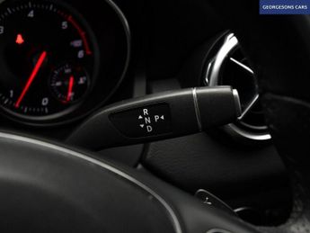 MERCEDES-BENZ GLA CLASS 2.1 GLA200d Sport (Executive) SUV 5dr Diesel 7G-DCT Euro 6 (s/s)