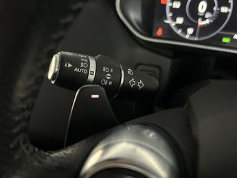 LAND ROVER RANGE ROVER SPORT 3.0 SD V6 HSE SUV 5dr Diesel Auto 4WD Euro 6 (s/s) (306 ps)