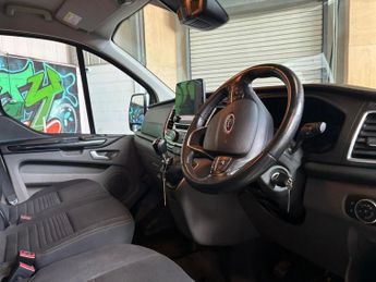 FORD TRANSIT CUSTOM 2.0 300 EcoBlue Limited Panel Van 5dr Diesel Manual L1 H1 Euro 6