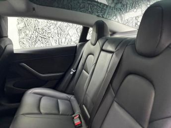 TESLA Model 3 (Dual Motor) Long Range Saloon 4dr Electric Auto 4WDE (346 ps)
