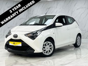 Toyota AYGO 1.0 VVT-i x-play Hatchback 5dr Petrol Manual Euro 6 (71 ps)