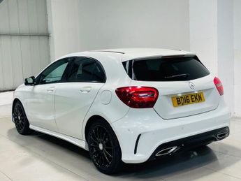 MERCEDES-BENZ A-CLASS 1.5 A180d AMG Line (Executive) Hatchback 5dr Diesel Manual Euro 