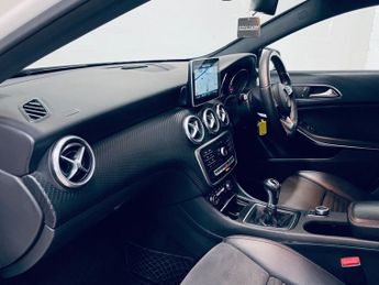 MERCEDES-BENZ A-CLASS 1.5 A180d AMG Line (Executive) Hatchback 5dr Diesel Manual Euro 