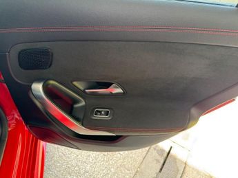 MERCEDES-BENZ CLA 1.3 CLA200 AMG Line (Premium) Coupe 4dr Petrol 7G-DCT Euro 6 (s/