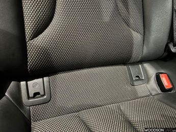 AUDI A3 1.5 TFSI CoD S line Saloon 4dr Petrol Manual Euro 6 (s/s) (150 p