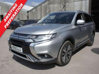 Mitsubishi Outlander 2.0 MIVEC Design SUV 5dr Petrol CVT 4WD Euro 6 (s/s) (150 ps)