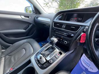 AUDI A4 AVANT 2.0 TDI SE Technik Estate 5dr Diesel S Tronic quattro Euro 5 (s/