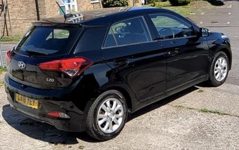 Hyundai I20 1.4 CRDi SE Hatchback 5dr Diesel Manual Euro 6 (90 ps)