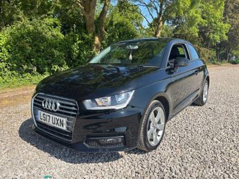 AUDI A1 1.0 TFSI Sport Hatchback 3dr Petrol S Tronic Euro 6 (s/s) (95 ps