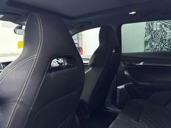 SKODA KAROQ 1.5 TSI ACT SportLine SUV 5dr Petrol DSG Euro 6 (s/s) (150 ps)