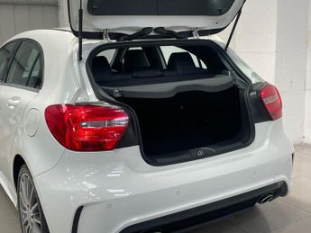 MERCEDES-BENZ A-CLASS 2.1 A220 CDI AMG Sport Hatchback 5dr Diesel 7G-DCT Euro 6 (s/s) 