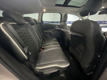 FORD KUGA 2.0 TDCi EcoBlue Vignale SUV 5dr Diesel Powershift AWD Euro 6 (s