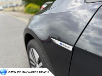 VOLKSWAGEN E-GOLF 35.8kWh e-Golf Hatchback 5dr Electric Auto (136 ps)