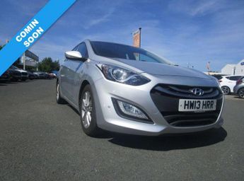 Hyundai I30 1.6 CRDi Blue Drive Style Nav Tourer 5dr Diesel Manual Euro 5 (s