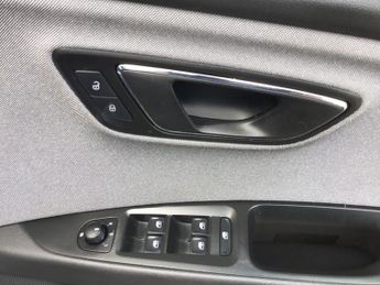 SEAT LEON 1.5 TSI EVO SE Dynamic ST 5dr Petrol Manual Euro 6 (s/s) (130 ps