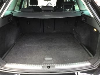 SEAT LEON 1.5 TSI EVO SE Dynamic ST 5dr Petrol Manual Euro 6 (s/s) (130 ps