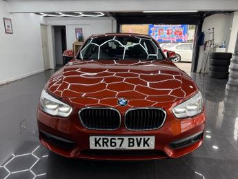 BMW 1 SERIES 1.5 118i SE Hatchback 5dr Petrol Auto Euro 6 (s/s) (136 ps)