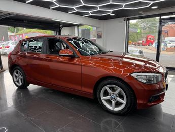 BMW 1 SERIES 1.5 118i SE Hatchback 5dr Petrol Auto Euro 6 (s/s) (136 ps)