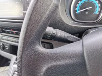 PEUGEOT E-EXPERT e 1200 75kWh Professional Standard CrewCab Van 6dr Electric Auto