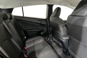 TOYOTA PRIUS 1.8 VVT-h 8.8 kWh Business Edition Plus Hatchback 5dr Petrol Plu