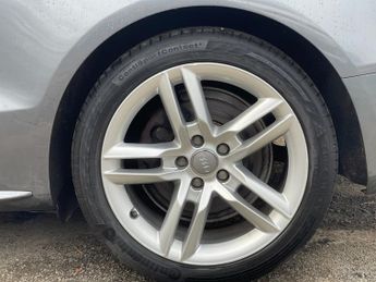 AUDI A5 3.0 TDI V6 S line Coupe 2dr Diesel S Tronic quattro Euro 5 (240 