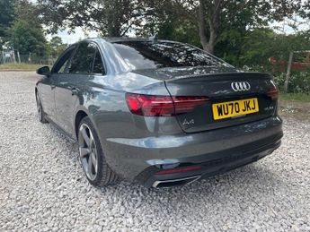 AUDI A4 2.0 TDI 35 Black Edition Saloon 4dr Diesel S Tronic Euro 6 (s/s)