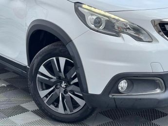 PEUGEOT 2008 1.2 PureTech Allure SUV 5dr Petrol Manual Euro 6 (82 ps)
