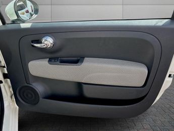 FIAT 500 1.2 Lounge Hatchback 3dr Petrol Dualogic Euro 4 (69 bhp)