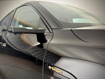 AUDI E-TRON 55 Launch Edition SUV 5dr Electric Auto quattro 95kWh (408 ps)