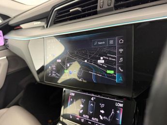 AUDI E-TRON 55 Launch Edition SUV 5dr Electric Auto quattro 95kWh (408 ps)