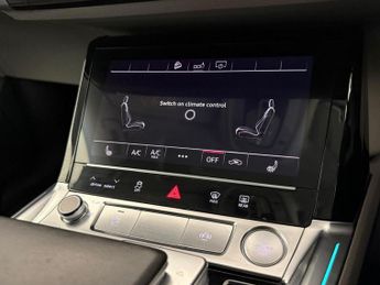 AUDI E-TRON 55 Launch Edition SUV 5dr Electric Auto quattro 95kWh (408 ps)