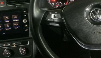 VOLKSWAGEN GOLF 1.6 TDI Match Hatchback 5dr Diesel DSG Euro 6 (s/s) (115 ps)
