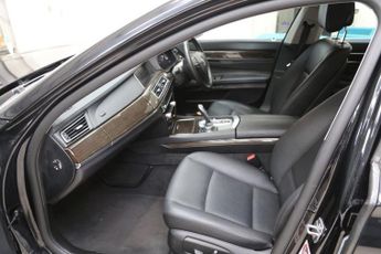 BMW 7 SERIES 3.0 740Li SE Saloon 4dr Petrol Auto Euro 5 (s/s) (320 ps)