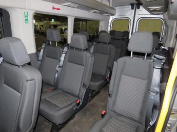 FORD TRANSIT 2.0 460 EcoBlue Leader Minibus Double Cab 5dr Diesel Manual RWD 