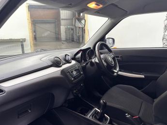 SUZUKI SWIFT 1.2 Dualjet MHEV SZ3 Hatchback 5dr Petrol Hybrid Manual Euro 6 (