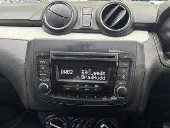 SUZUKI SWIFT 1.2 Dualjet MHEV SZ3 Hatchback 5dr Petrol Hybrid Manual Euro 6 (