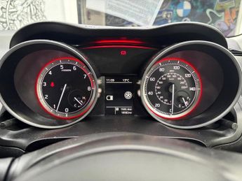 SUZUKI SWIFT 1.2 Dualjet MHEV SZ3 Hatchback 5dr Petrol Hybrid Manual Euro 6 (