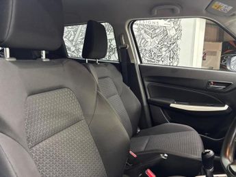 SUZUKI SWIFT 1.2 Dualjet MHEV SZ3 Hatchback 5dr Petrol Hybrid Manual Euro 6 (