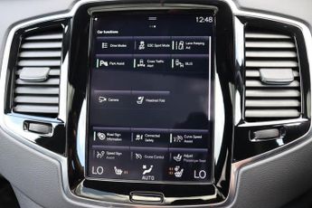 VOLVO XC90 2.0 B5 MHEV R-DESIGN PRO 