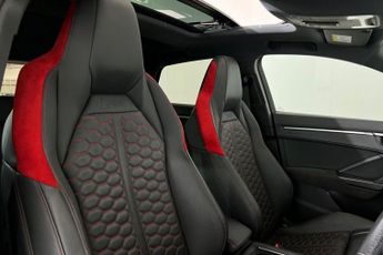 AUDI RS Q3 2.5 TFSI Vorsprung Sportback 5dr Petrol S Tronic quattro Euro 6 