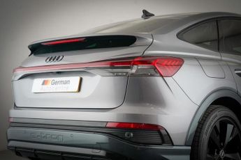 AUDI Q4 E-TRON 40 S line Sportback 5dr Electric Auto 82kWh (204 ps)