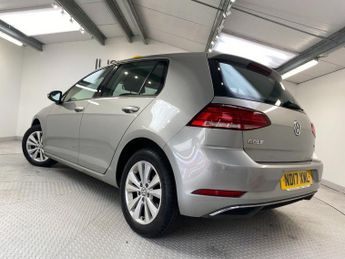 VOLKSWAGEN GOLF 1.0 TSI BlueMotion Tech SE Hatchback 5dr Petrol DSG Euro 6 (s/s)