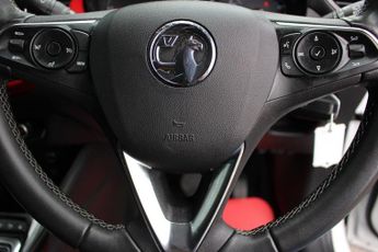 VAUXHALL CROSSLAND 1.2 Turbo SRi Nav SUV 5dr Petrol Auto Euro 6 (s/s) (130 ps)