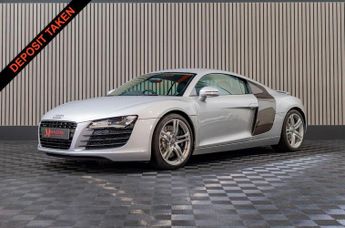 Audi R8 4.2 FSI V8 Coupe 2dr Petrol Manual quattro Euro 4 (420 ps)