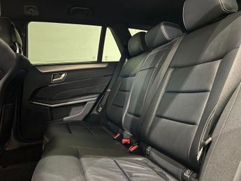 MERCEDES-BENZ E-CLASS 2.1 E250 CDI AMG Line Estate 5dr Diesel G-Tronic+ Euro 5 (s/s) (