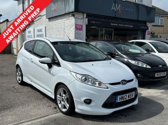 Ford Fiesta 1.6 Zetec S Hatchback 3dr Petrol Manual (132 g/km, 118 bhp)